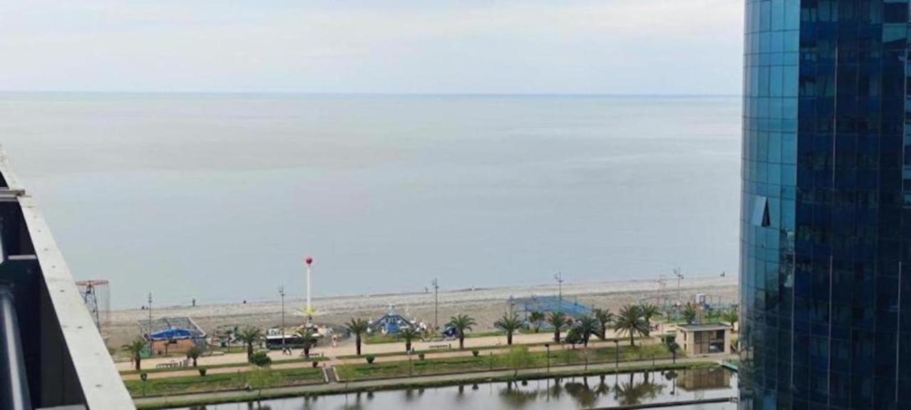 Orbi City Tower Best Apartment In Batumi Exterior photo