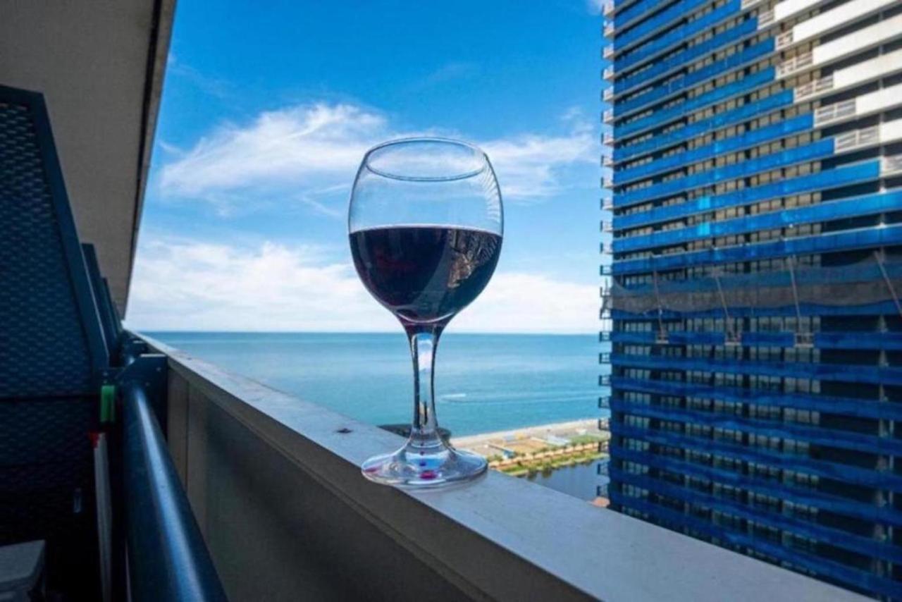 Orbi City Tower Best Apartment In Batumi Exterior photo